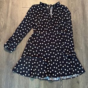 **WORN ONCE** Navy & White Floral Peplum Dress LOFT Size 4